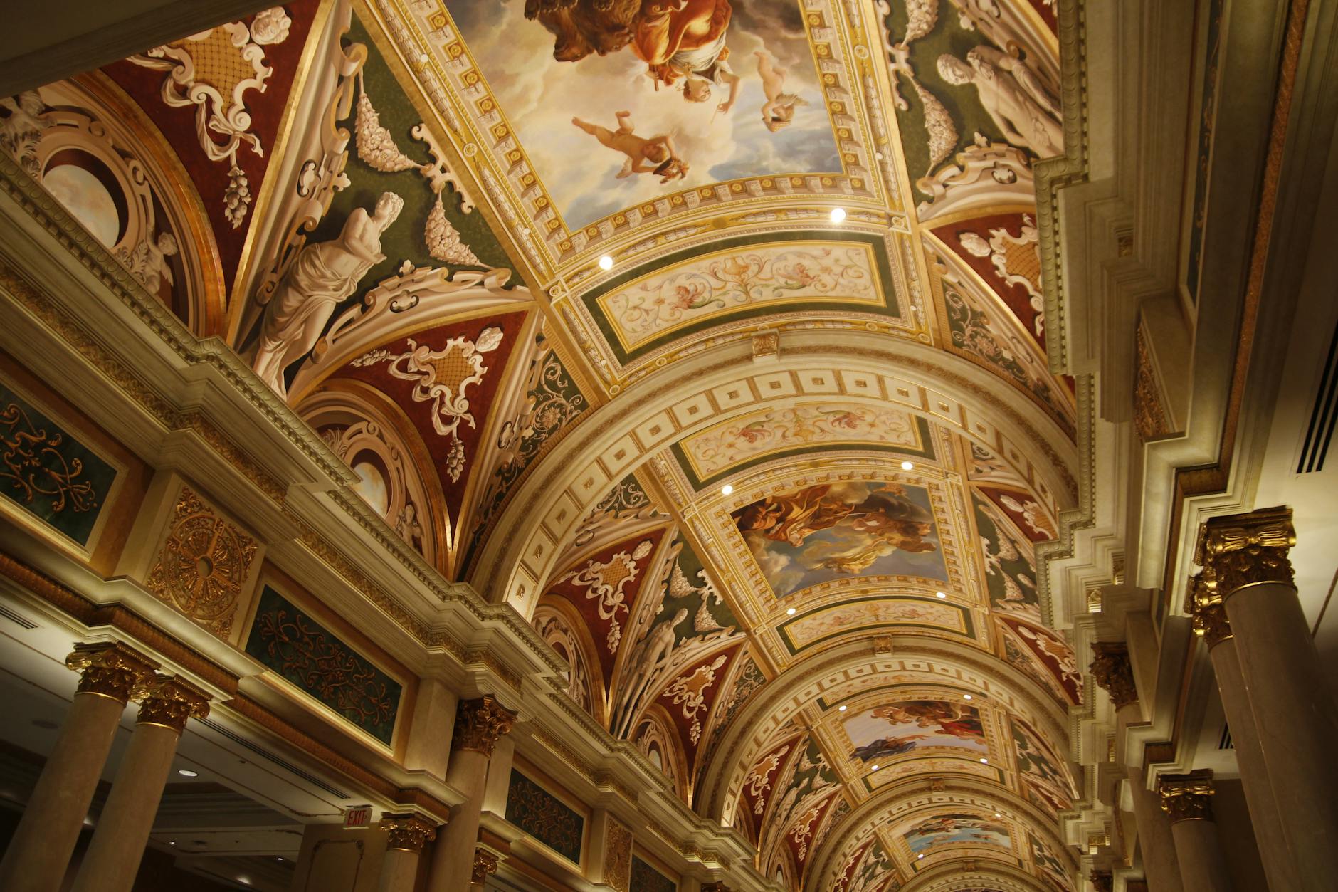 art ceiling decoration in museum